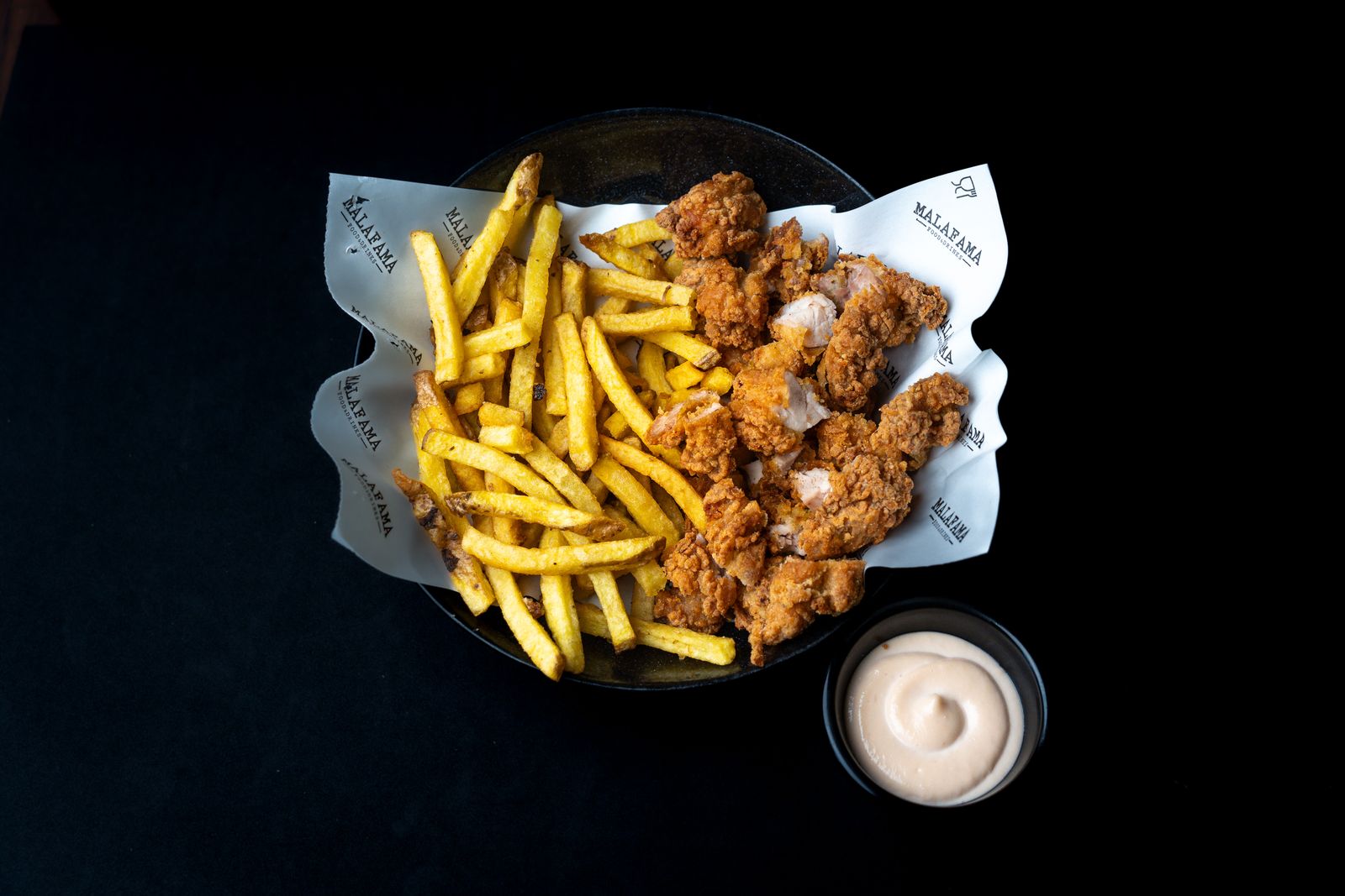 POLLO CRUNCHY CON PATATAS